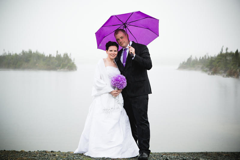 Newfoundland Brides Newfoundland Wedding Planning Newfoundland rainy day wedding photos 1